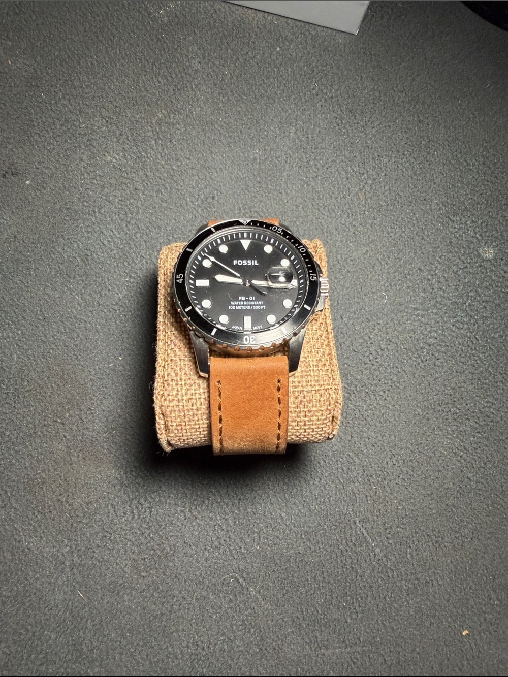 Fossil Dive Watch Black Dial Watch with Tan Leather Strap/Comes with metal band